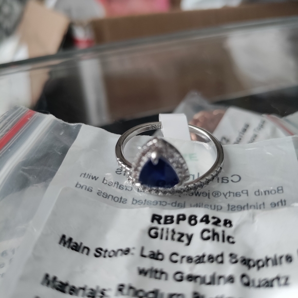 Size 8 Bomb Party Sapphire Ring - Picture 2 of 6